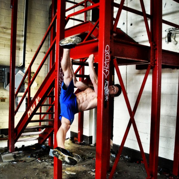 Adrian Harrington Street Workout