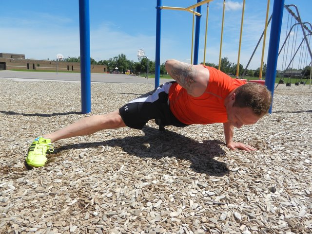 Corey Howard Performs a One Arm Push Up