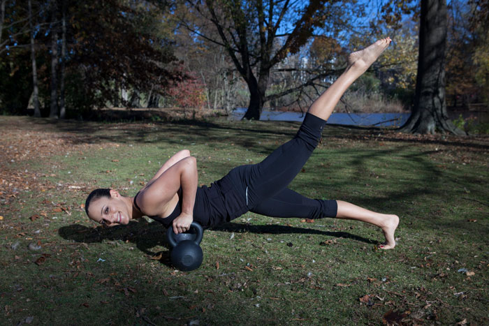 Dafna Kettlebell Push-ups LeadPhotos