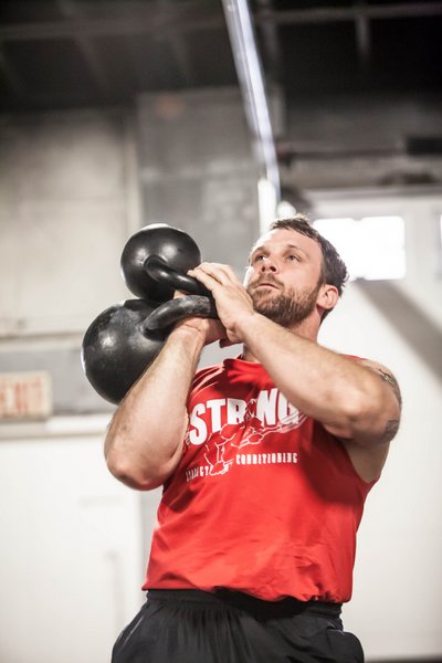 DoubleKettlebellPress