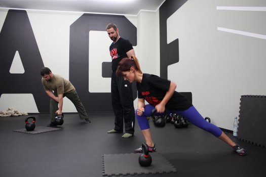 RKC Team Leader Florian Kiendl Coaching a Kettlebells Class