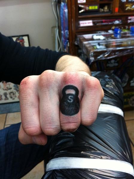 TommyBlom KettlebellTattoo1