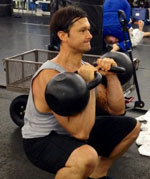 ChristianAraiDoubleFrontSquat thumbnail